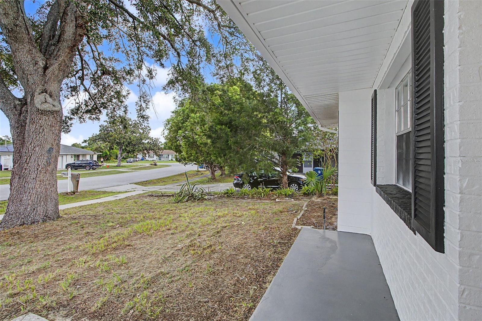 12368 Mayberry Rd Property Photo 8