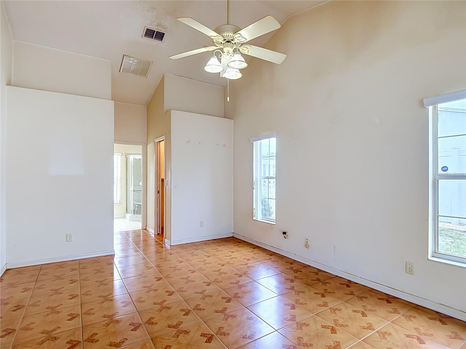 9590 Elgin Blvd Property Photo 28