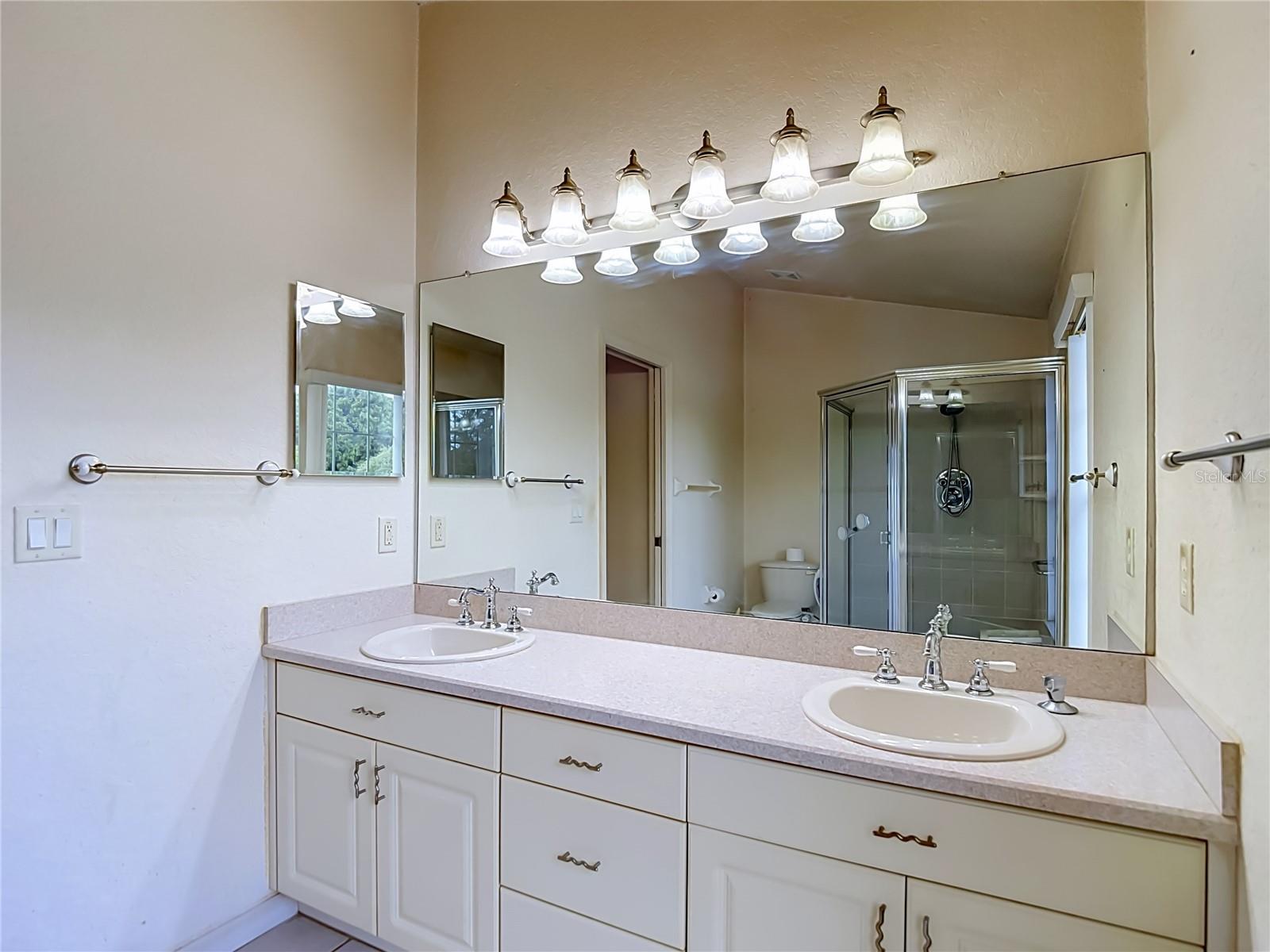 9590 Elgin Blvd Property Photo 36