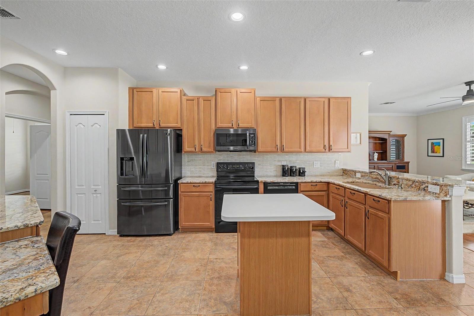 11230 Wedgemere Dr Property Photo 11