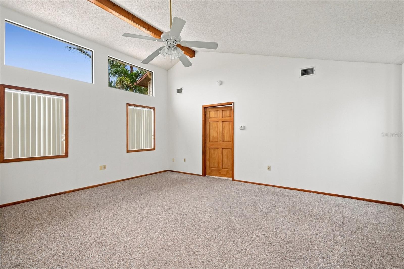 2151 Meredith Dr Property Photo 19