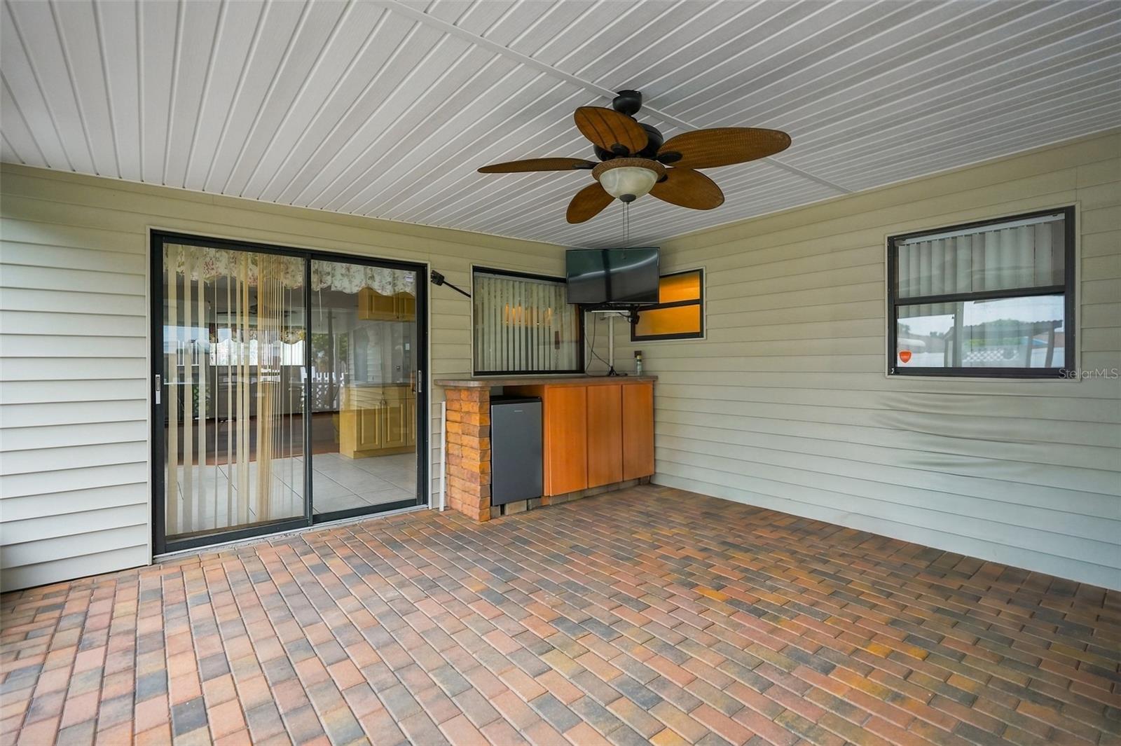 2151 Meredith Dr Property Photo 30