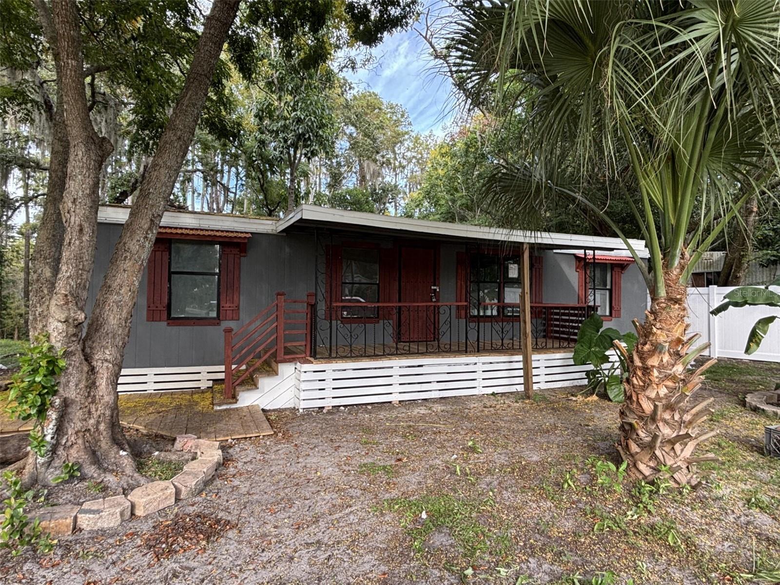9260 Lake Dr Property Photo 6