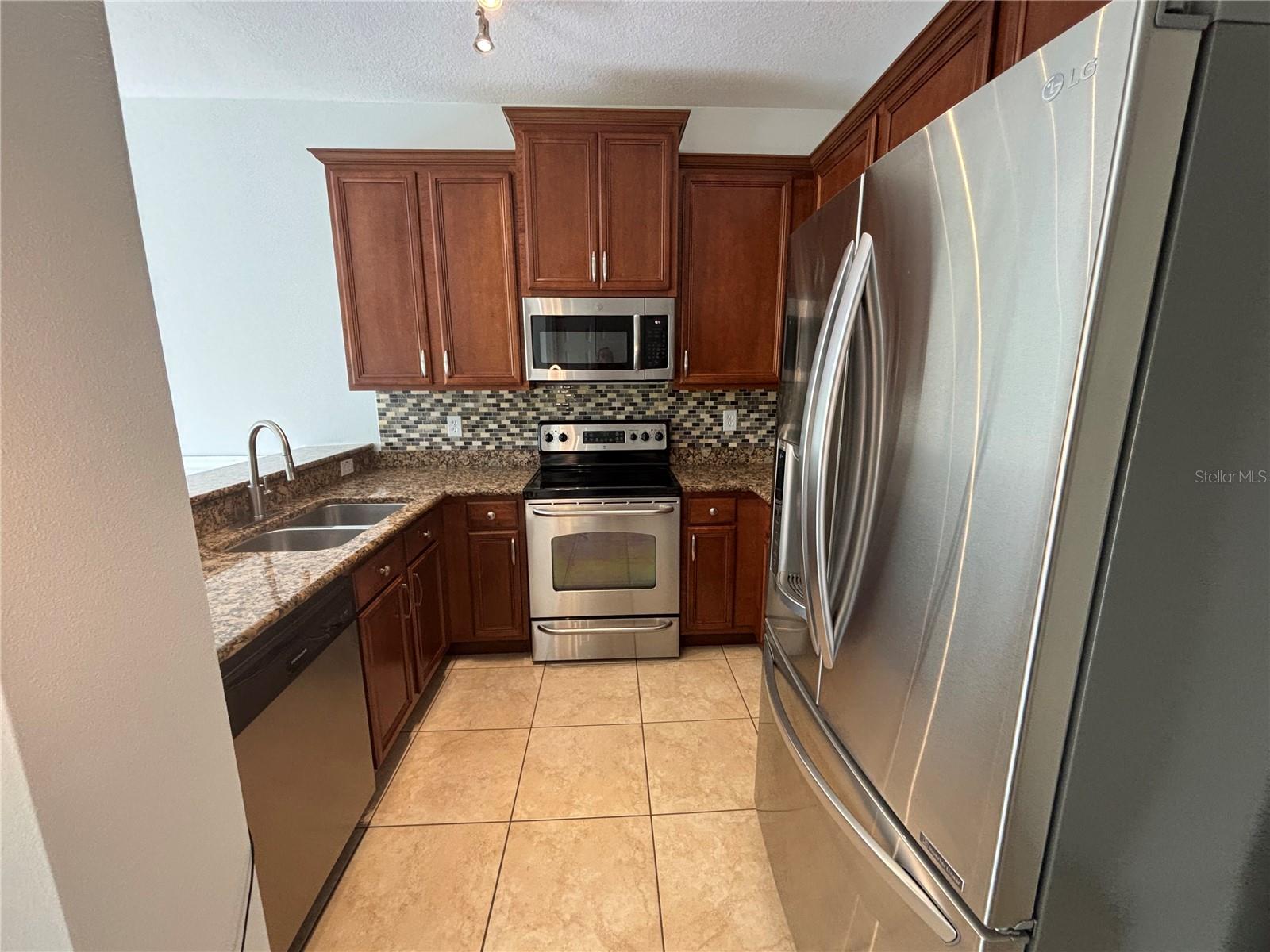 8524 Sandpiper Ridge Ave Property Photo 8