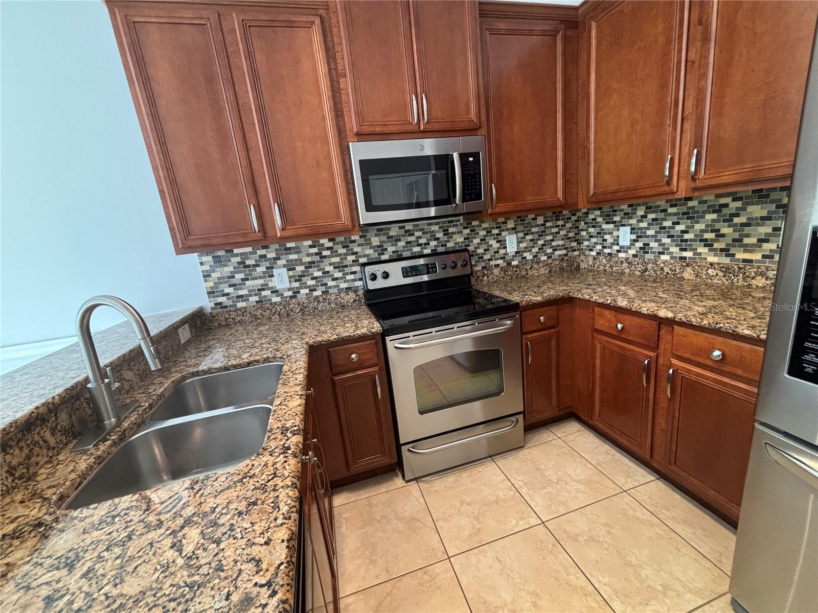8524 Sandpiper Ridge Ave Property Photo 10