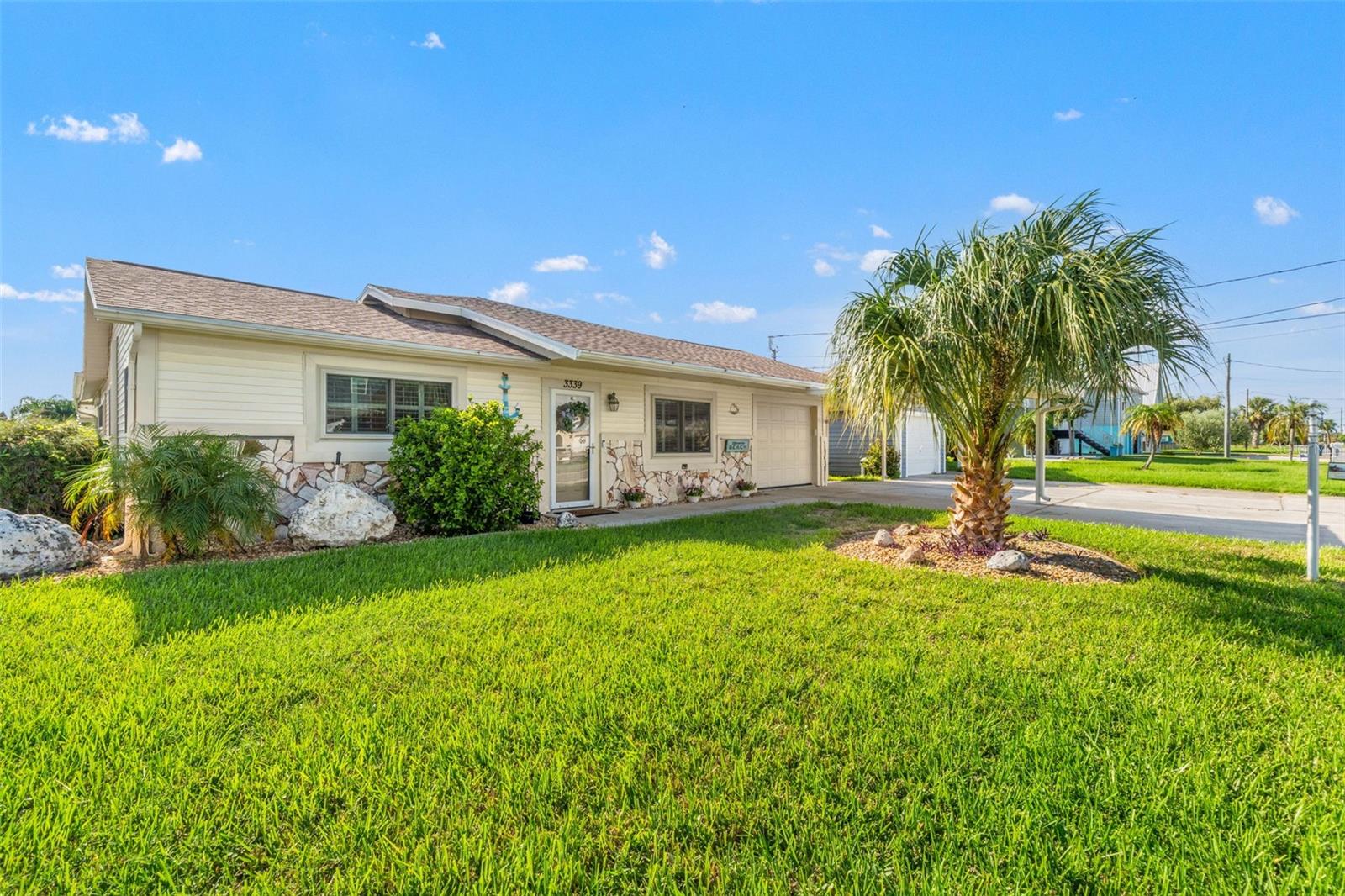 3339 Poinsettia Dr Property Photo 1