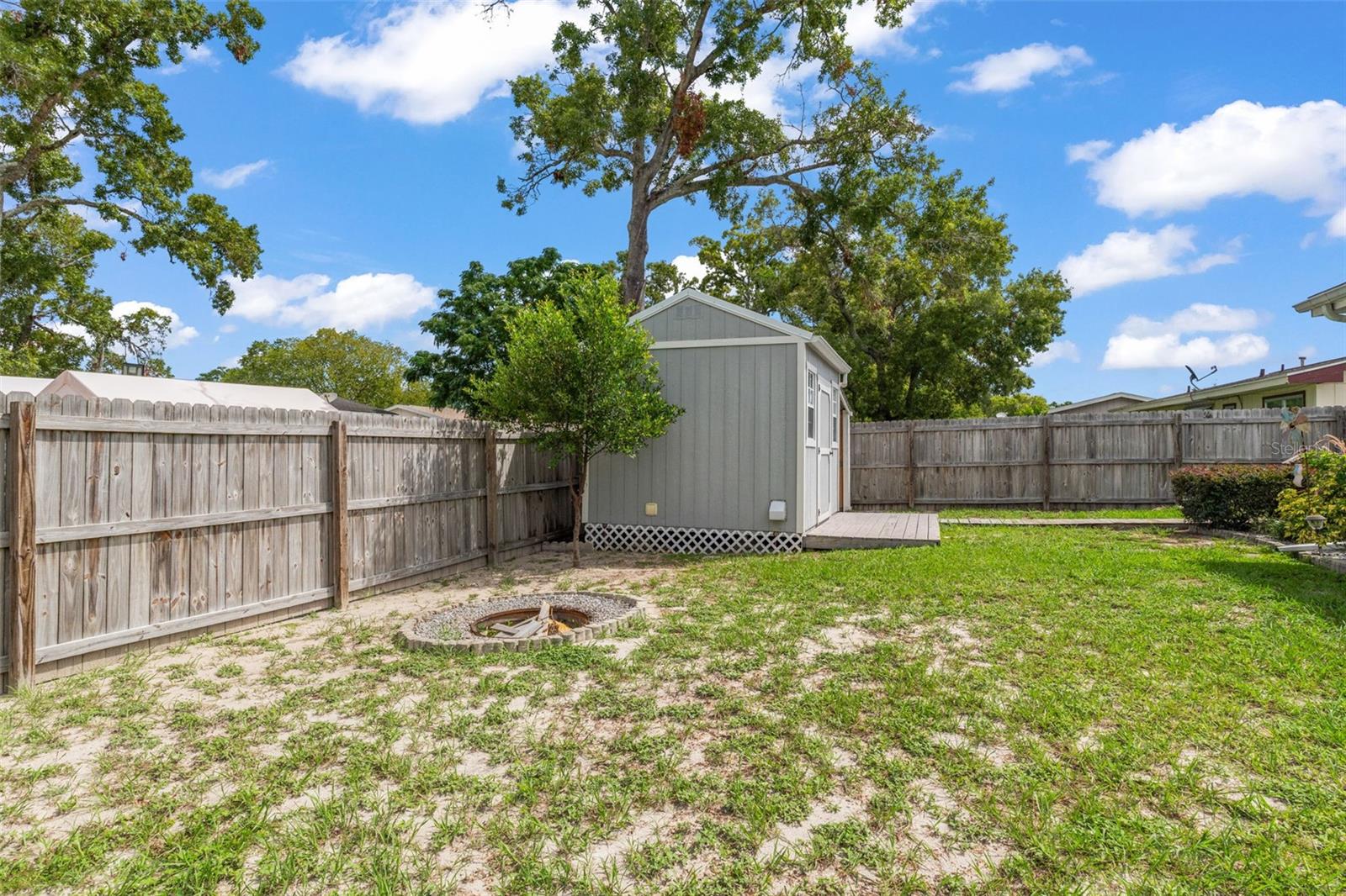 4467 Cadbury Rd Property Photo 37