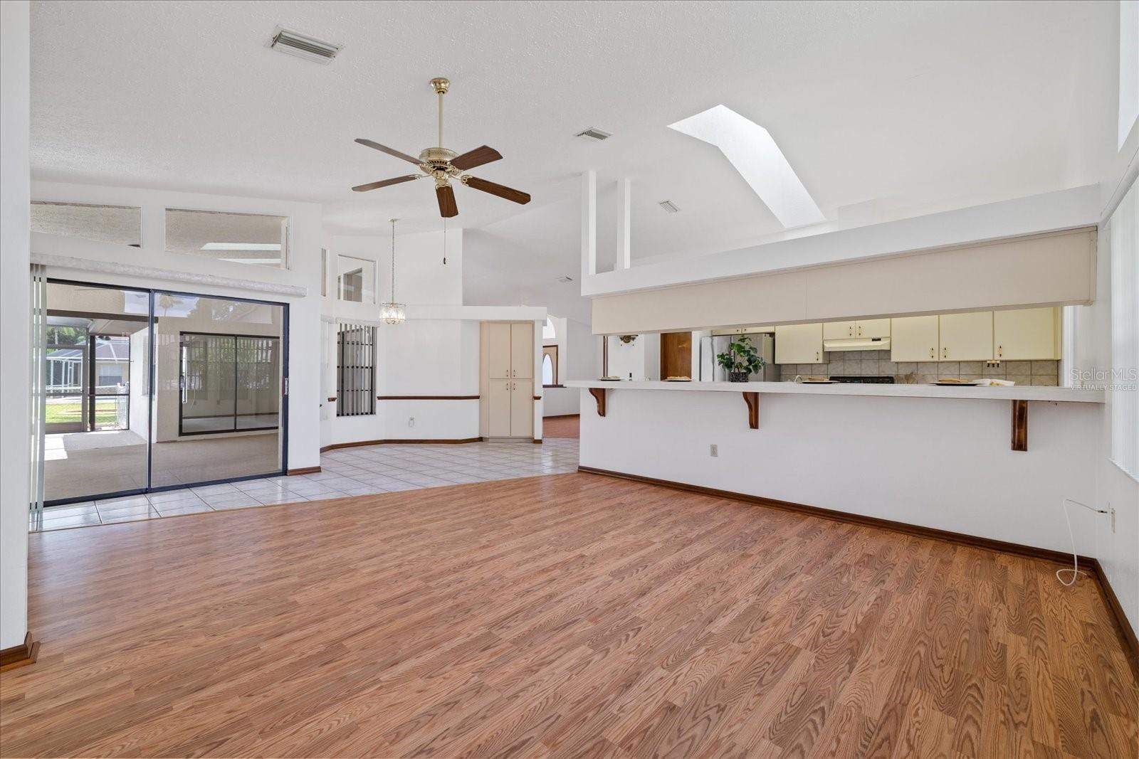 9714 El Sol Ct Property Photo 13