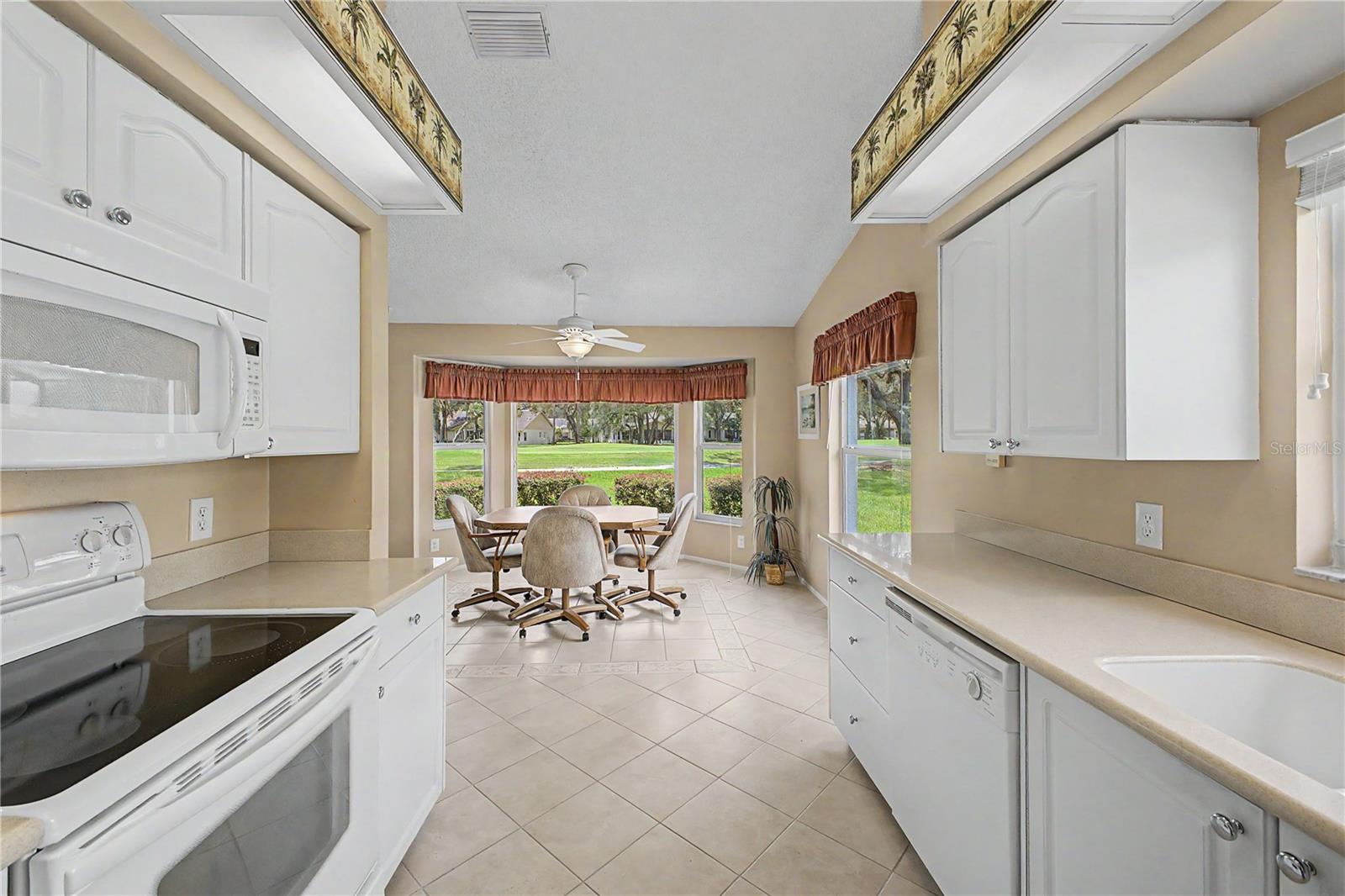 8018 Sugarbush Dr Property Photo 17