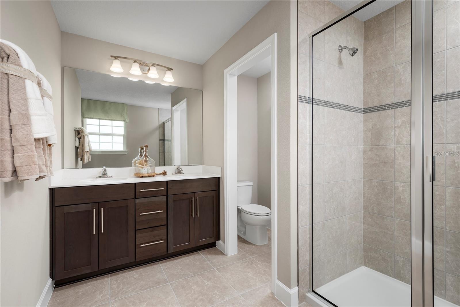 6712 Cedar Landing Cir Property Photo 7