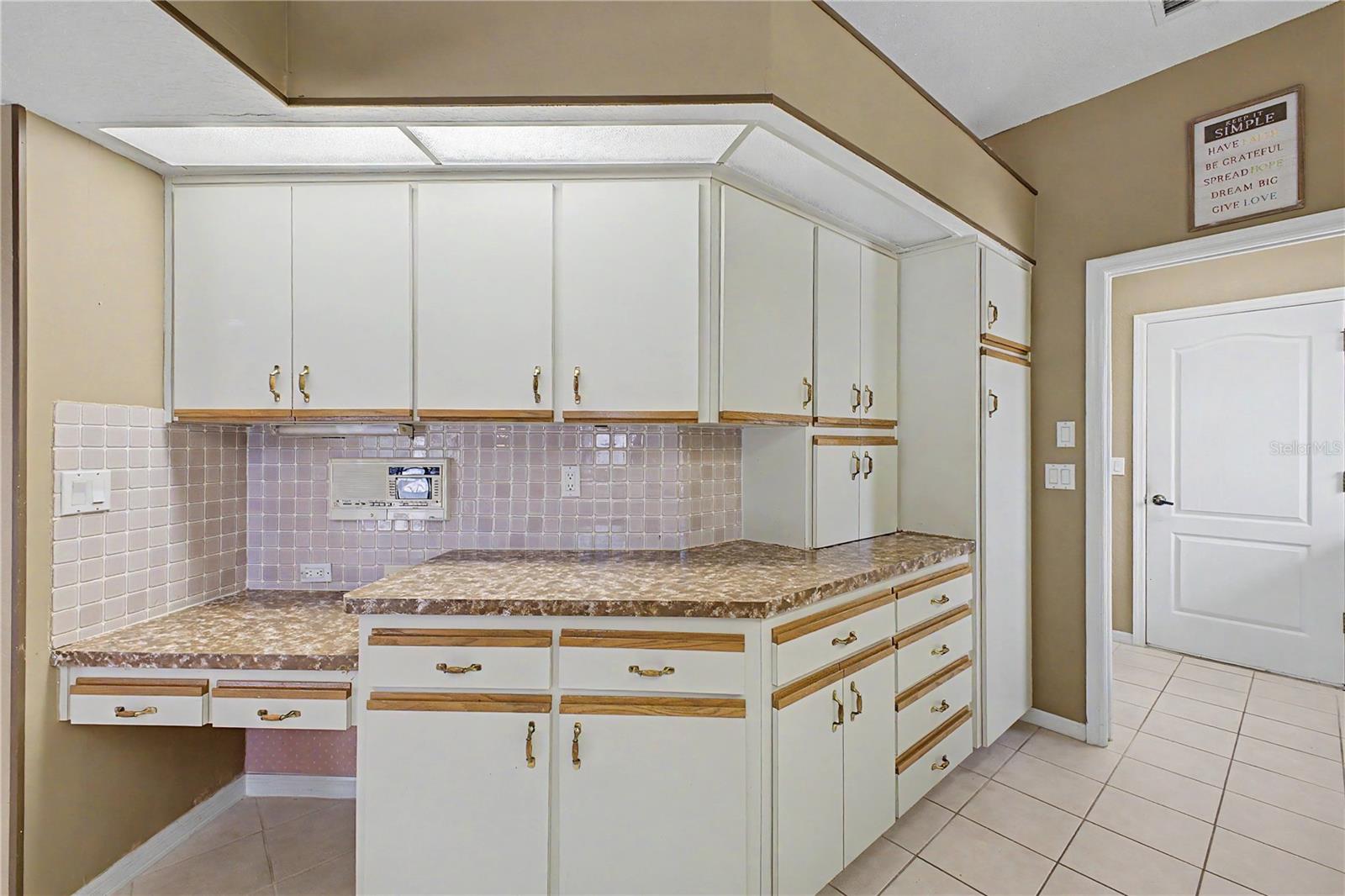 2317 Scenic Hill Dr Property Photo 22