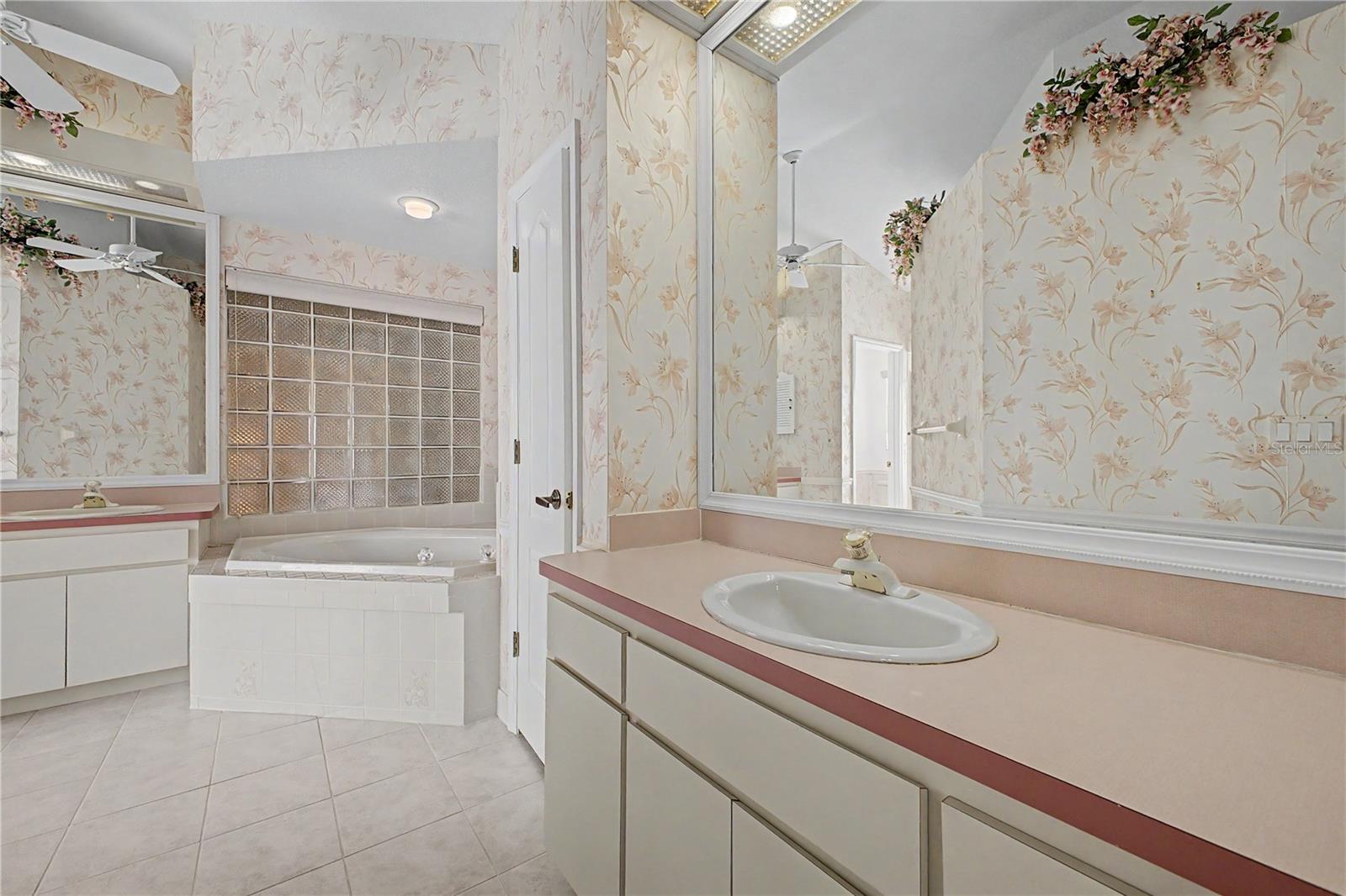 2317 Scenic Hill Dr Property Photo 33