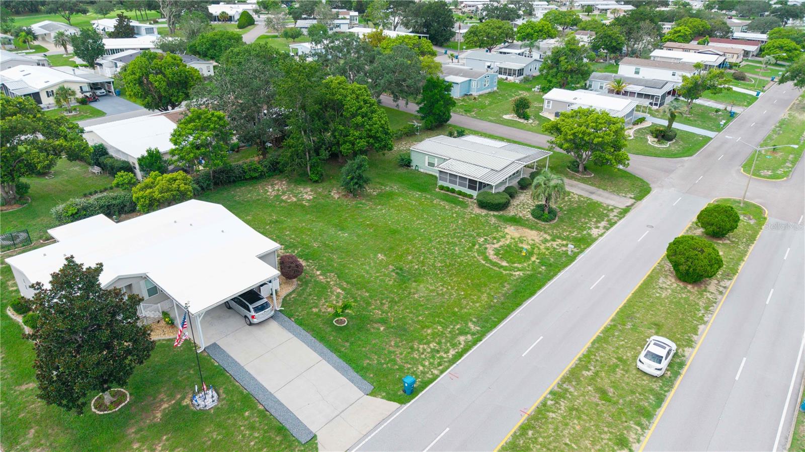 15993 Brookridge Blvd Property Photo 4