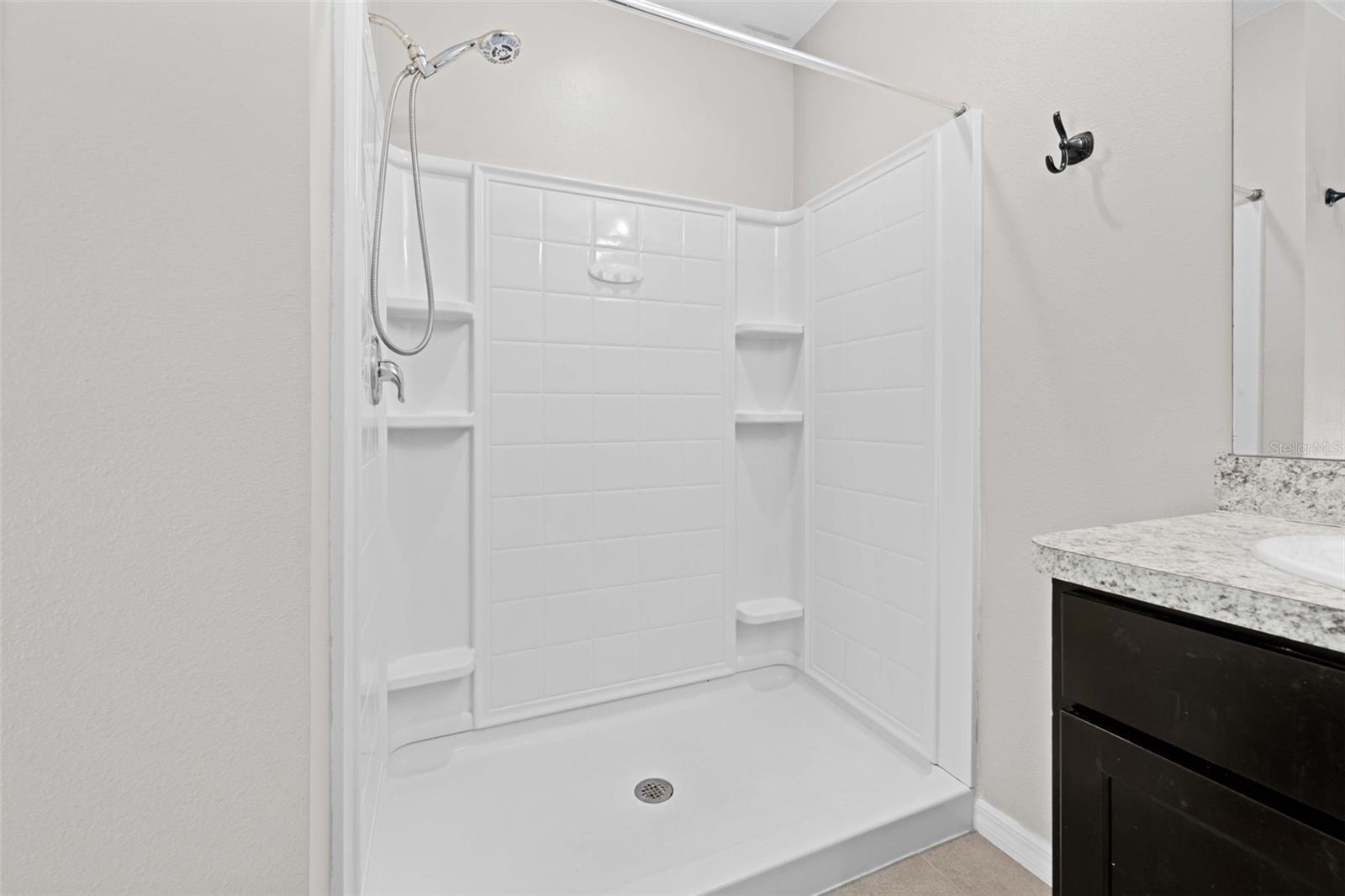 3915 Bramblewood Loop Property Photo 28