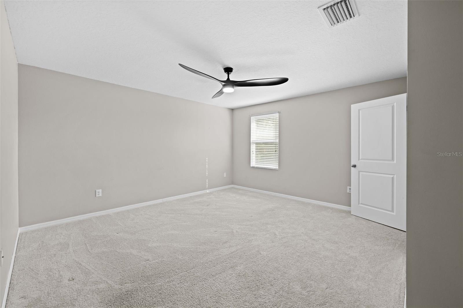 3915 Bramblewood Loop Property Photo 38