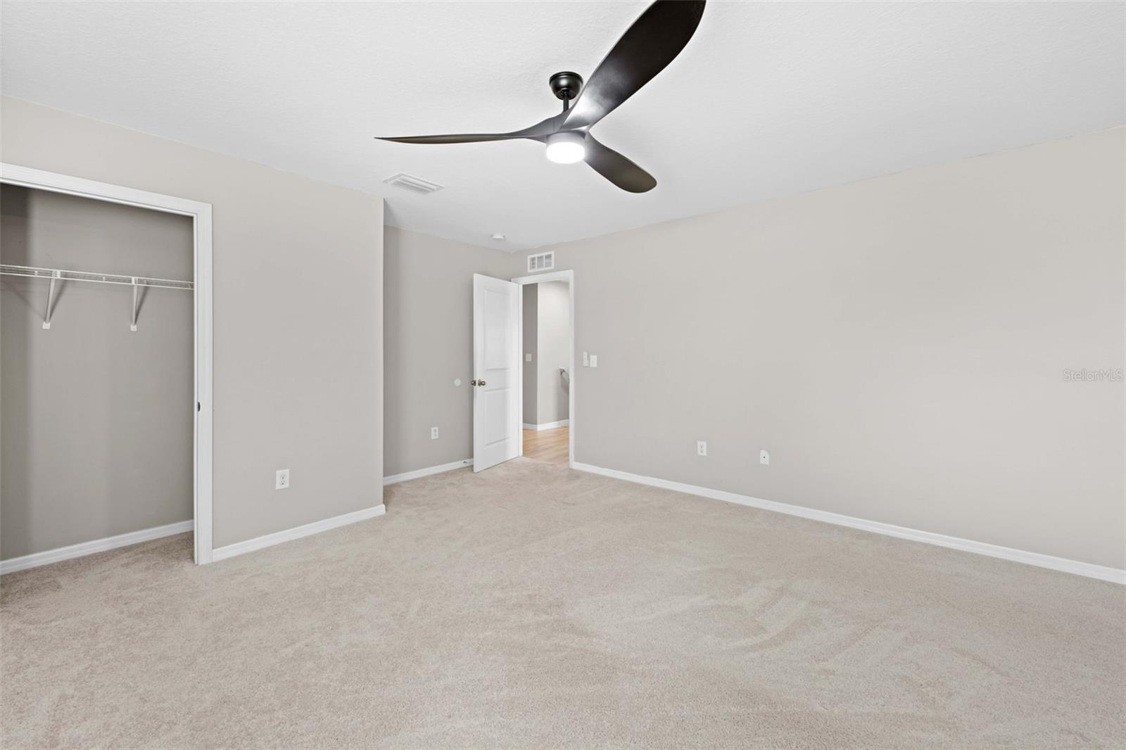 3915 Bramblewood Loop Property Photo 40