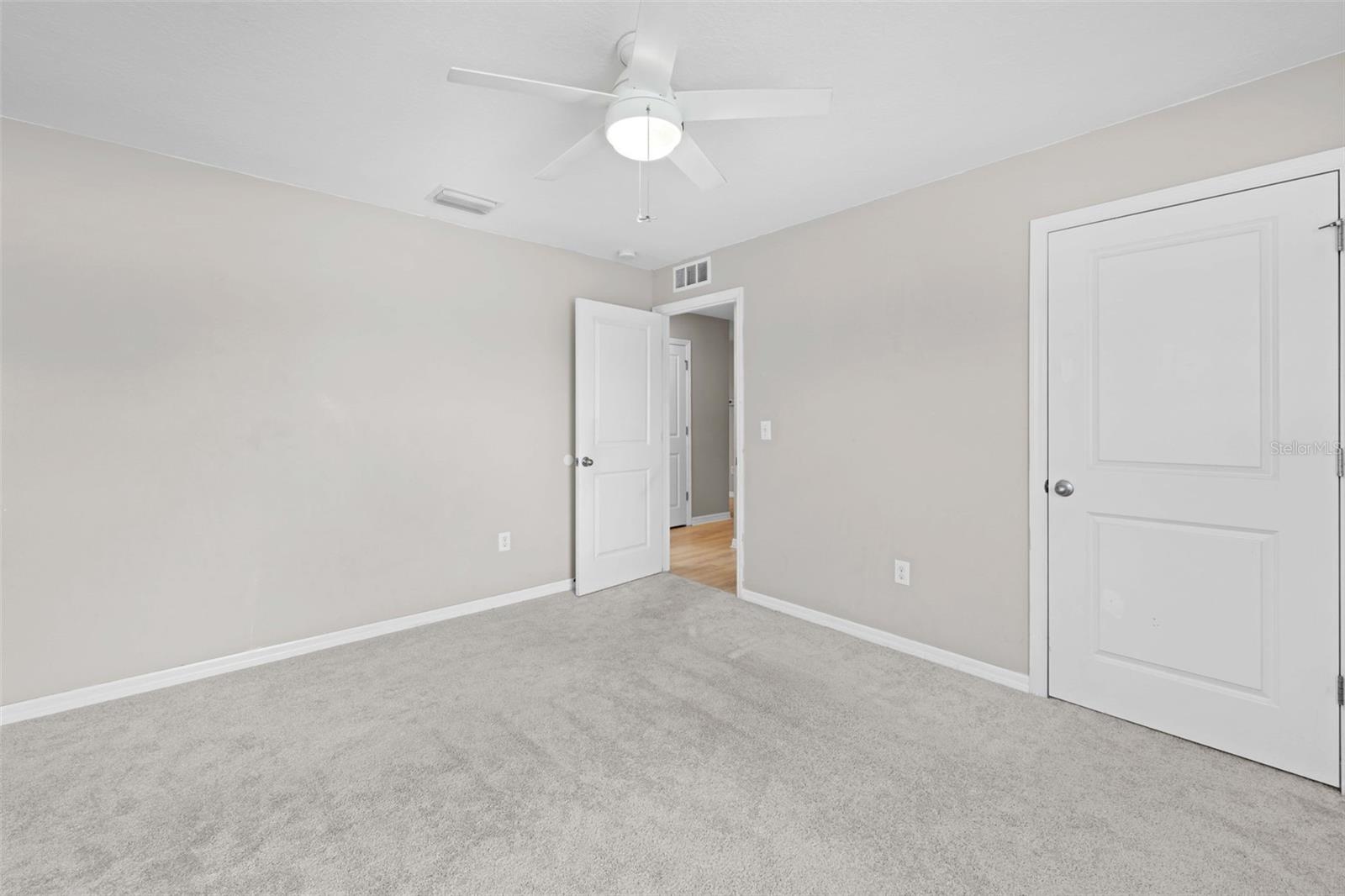 3915 Bramblewood Loop Property Photo 46