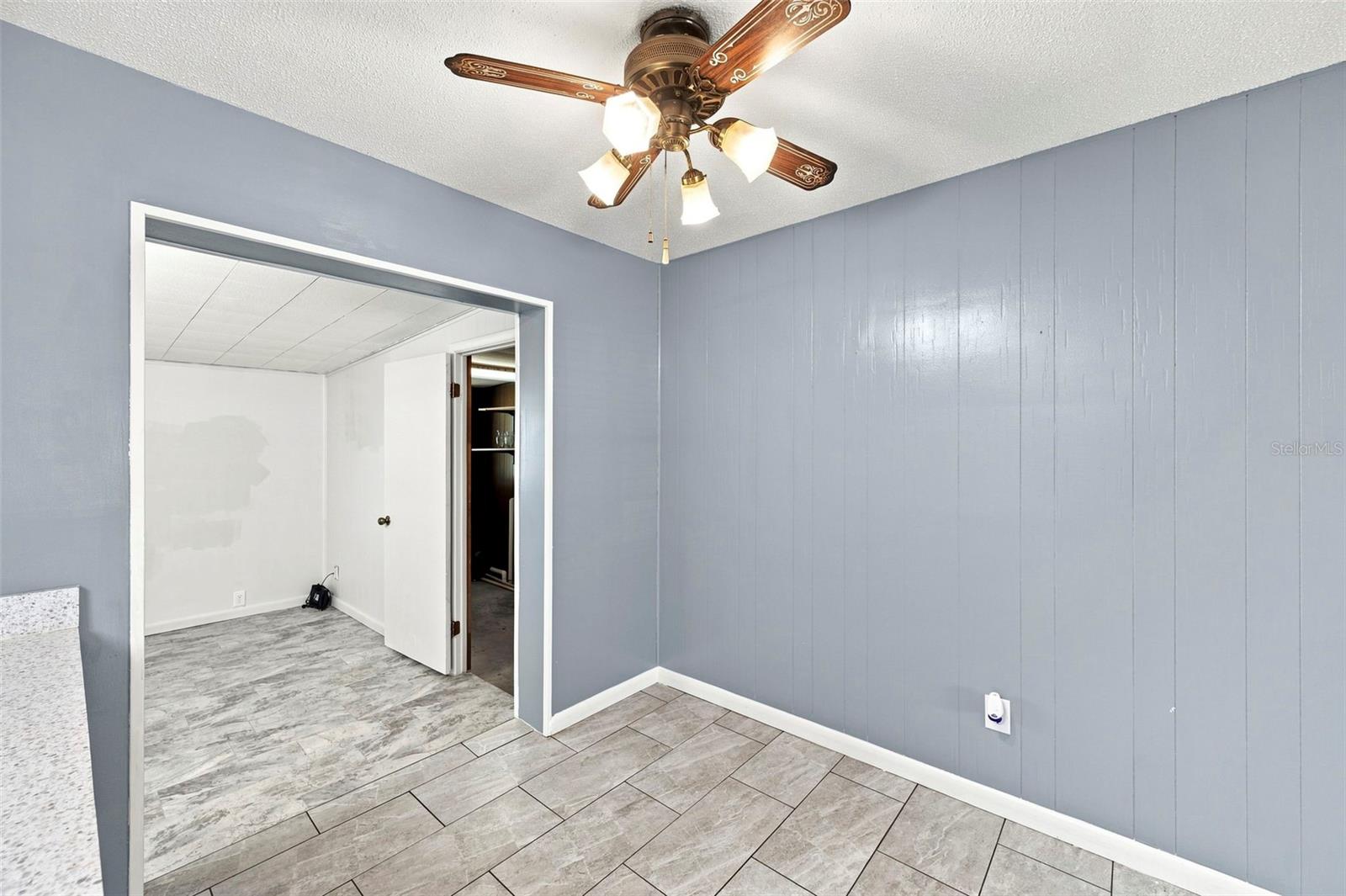 1655 N Floral Ave Property Photo 13