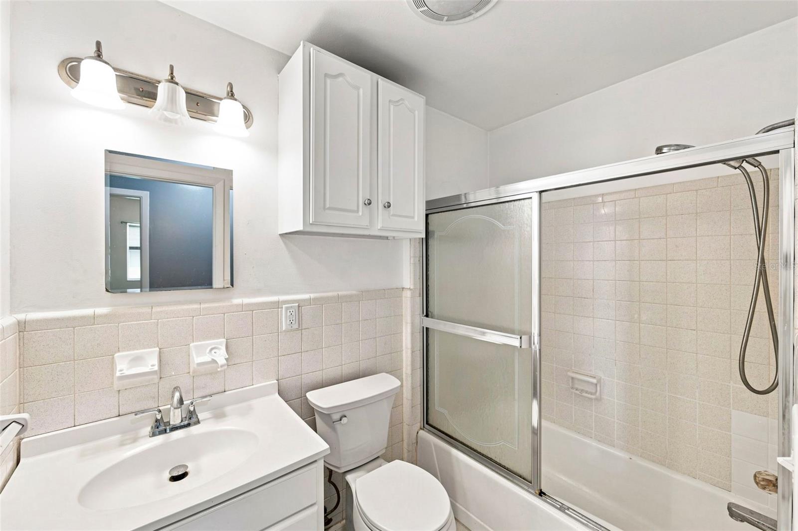 1655 N Floral Ave Property Photo 31