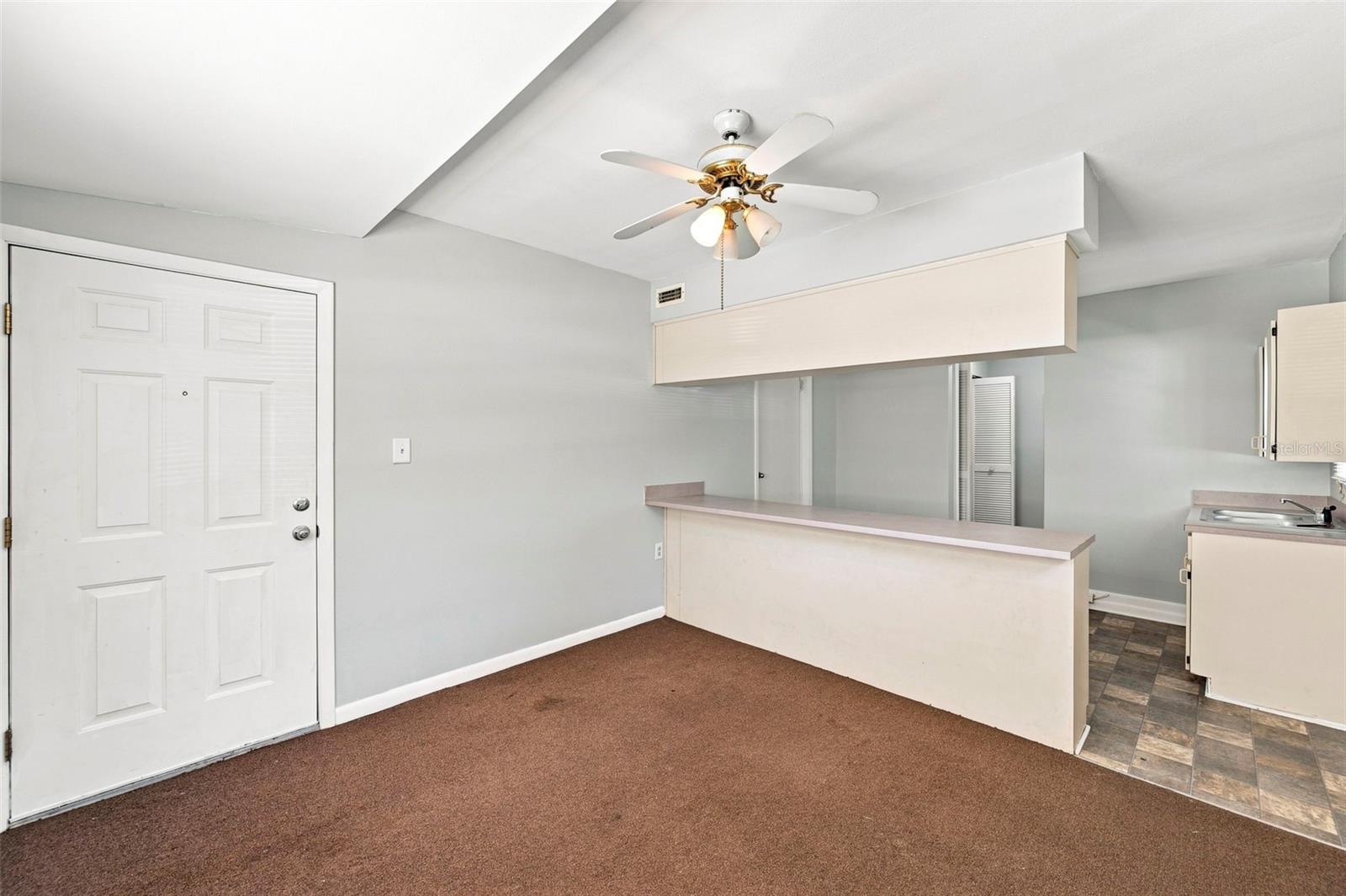 1655 N Floral Ave Property Photo 48