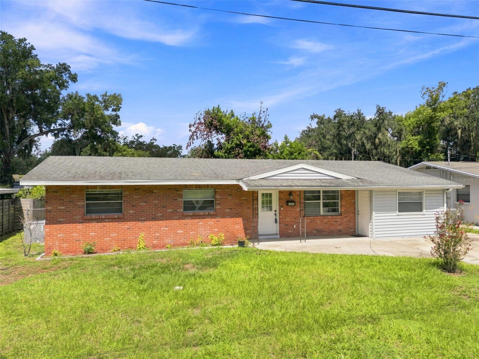 1655 N Floral Ave Property Photo 59
