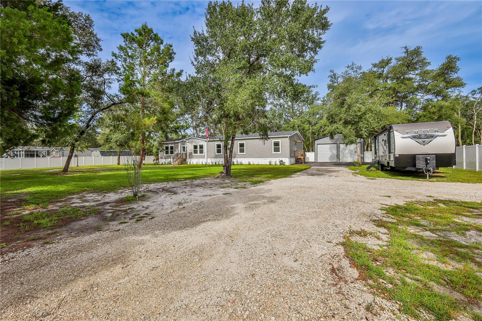11293 Cleever St Property Photo 9