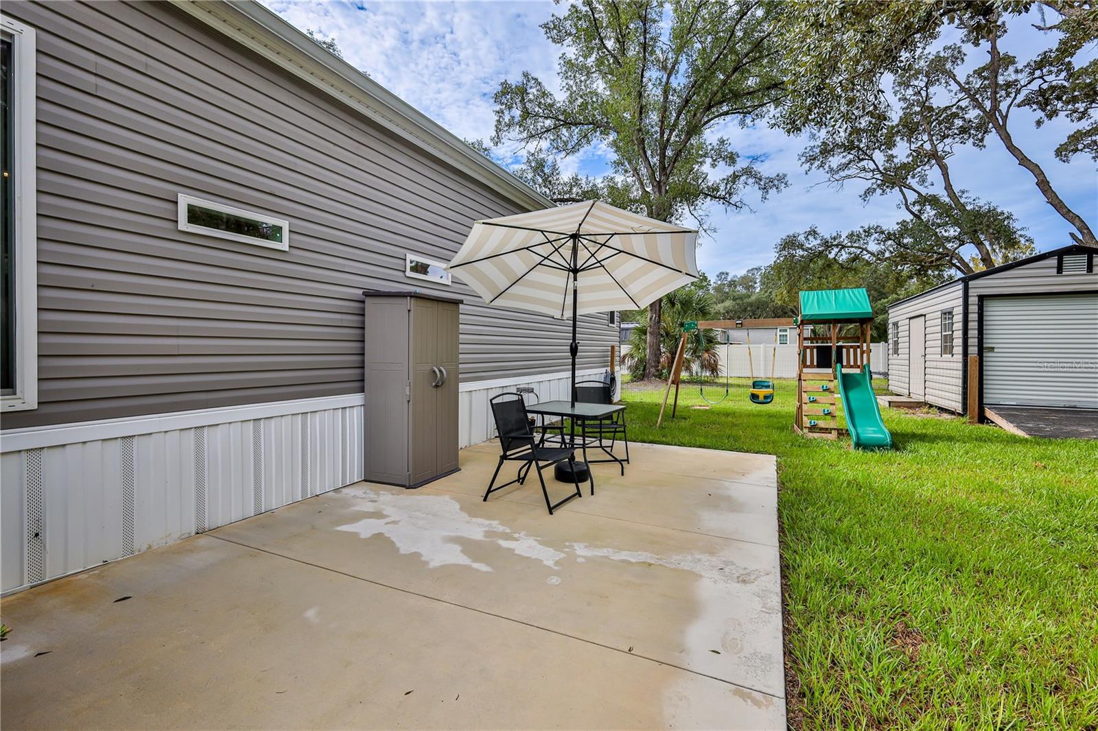11293 Cleever St Property Photo 57