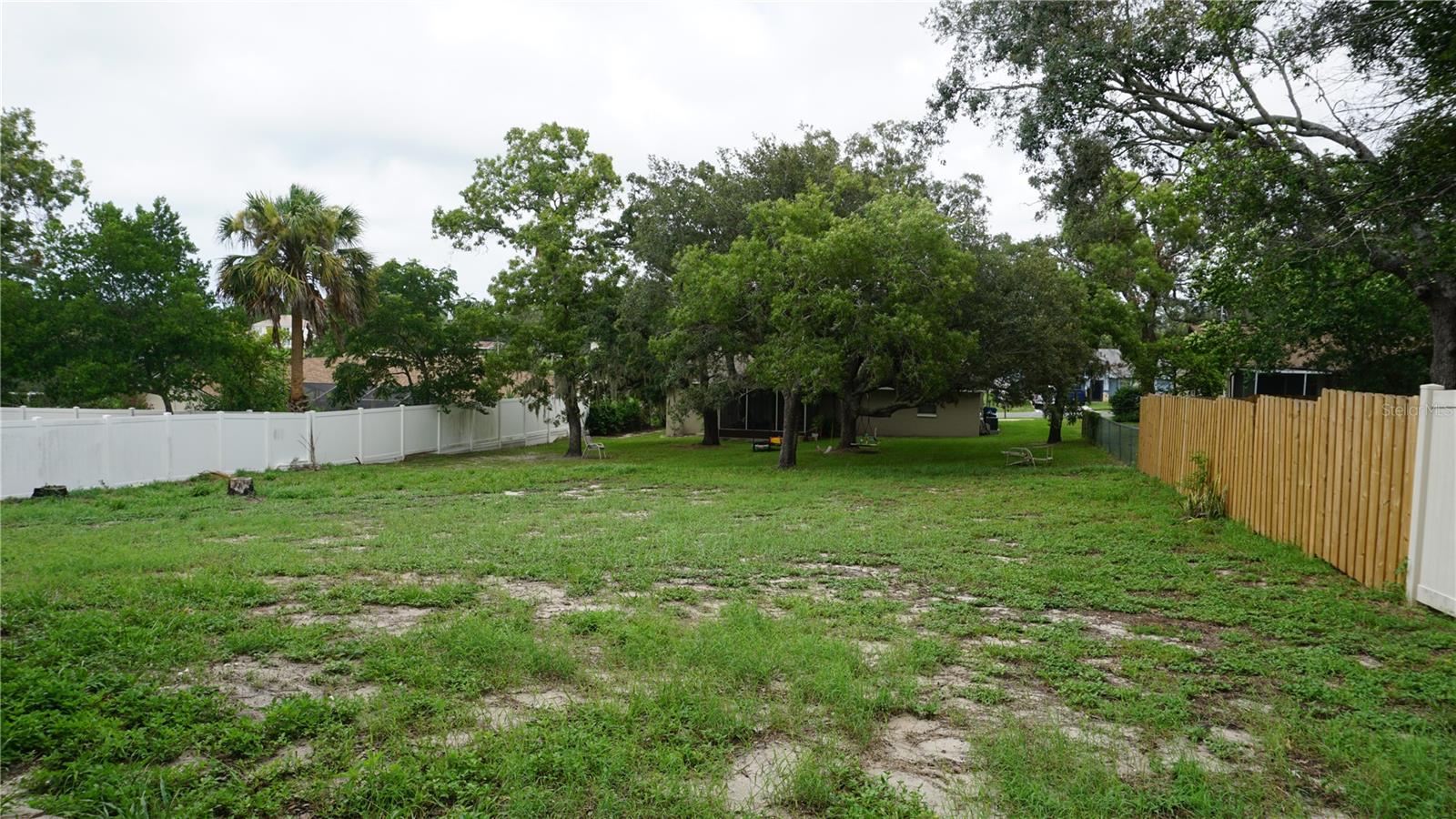 7317 Little Rd Property Photo 2