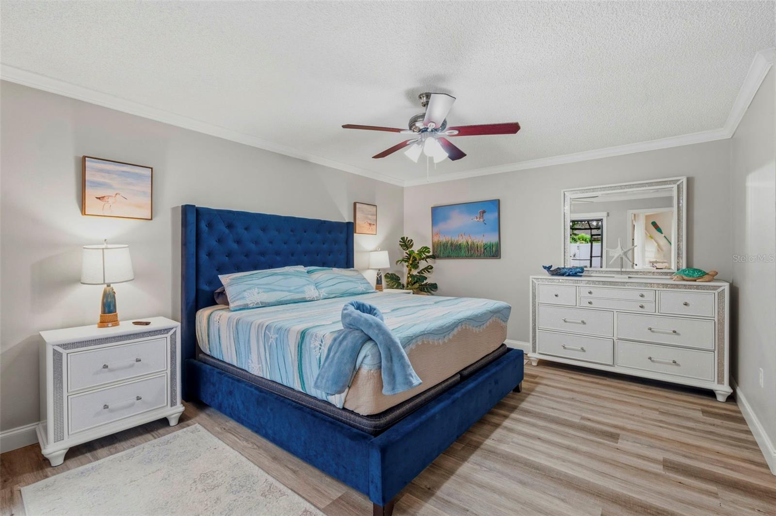 2475 Gulfbreeze Cir Property Photo 8