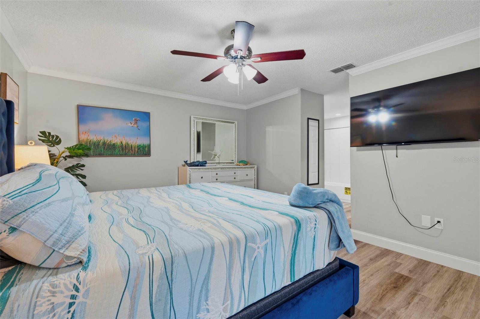 2475 Gulfbreeze Cir Property Photo 9
