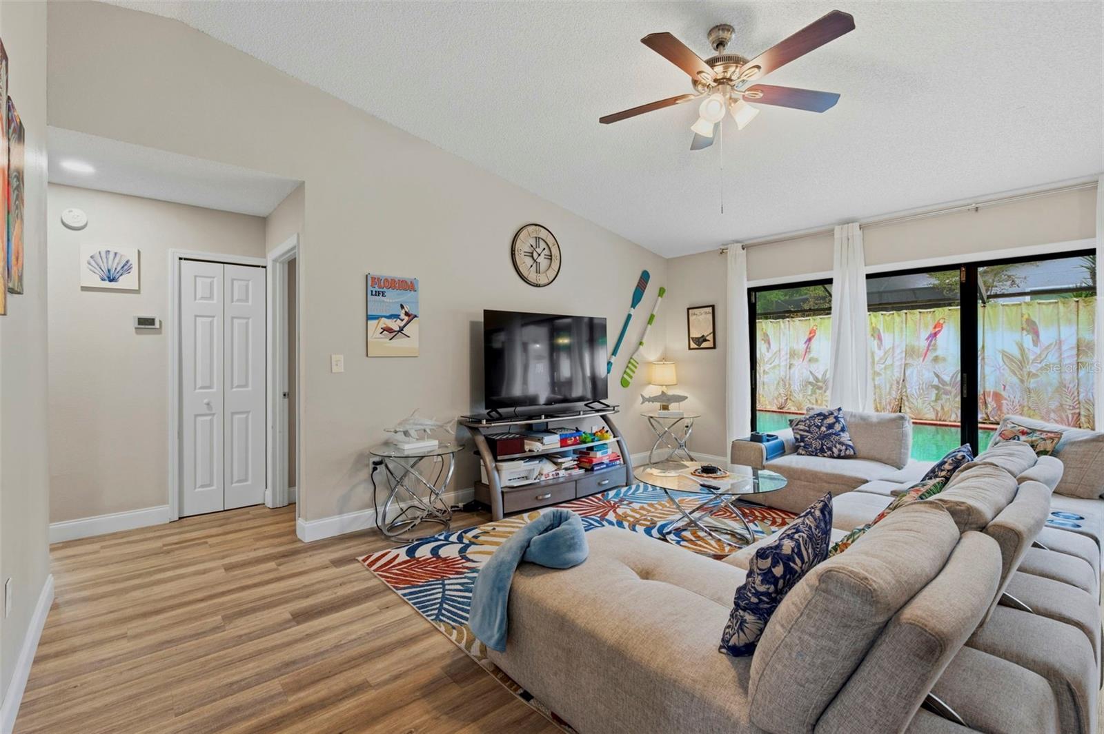 2475 Gulfbreeze Cir Property Photo 28
