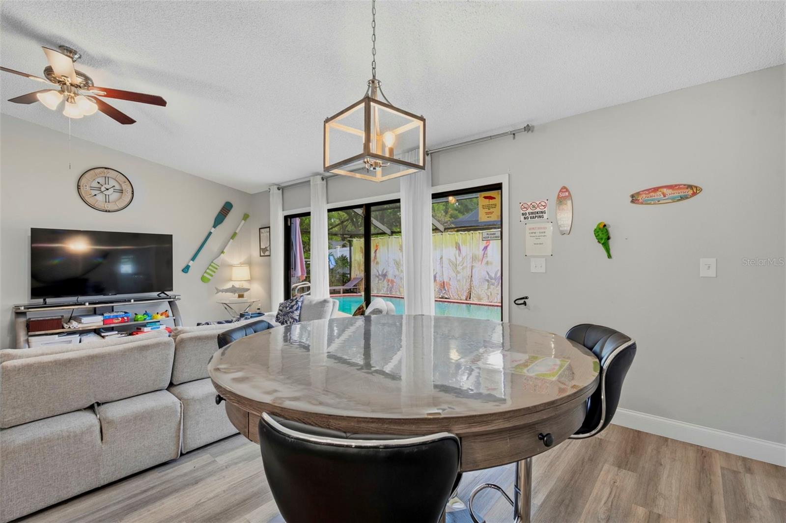 2475 Gulfbreeze Cir Property Photo 32