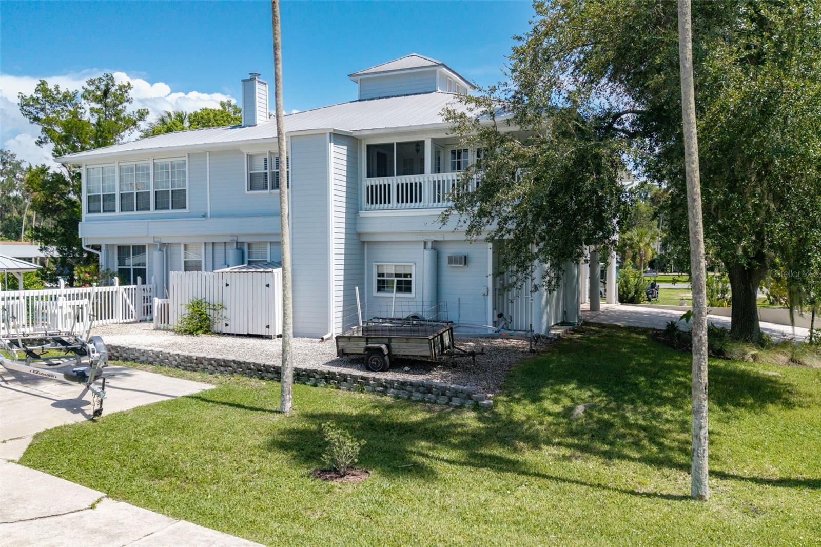 1035 N Appalachian Ter Property Photo 3
