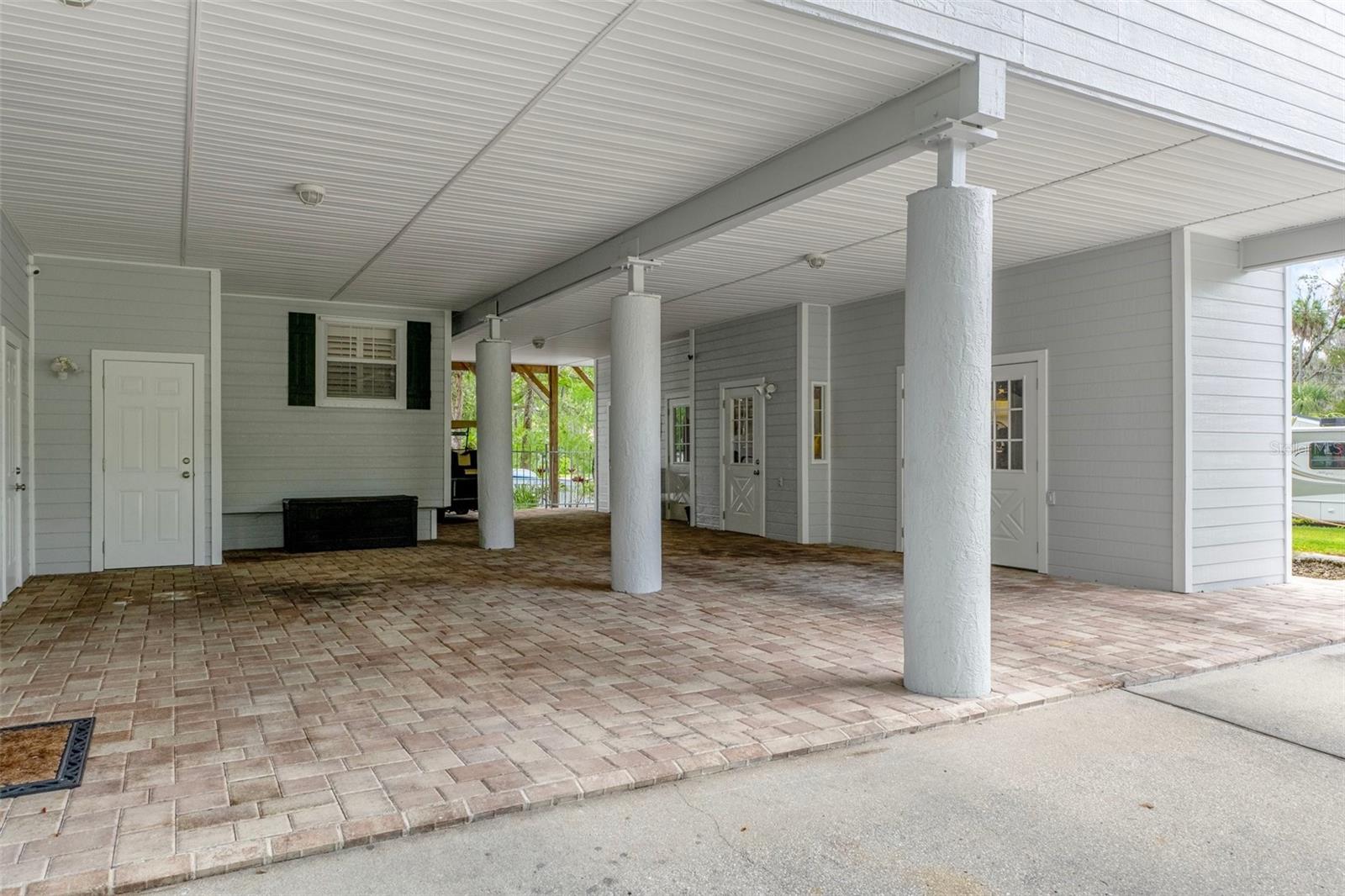 1035 N Appalachian Ter Property Photo 88