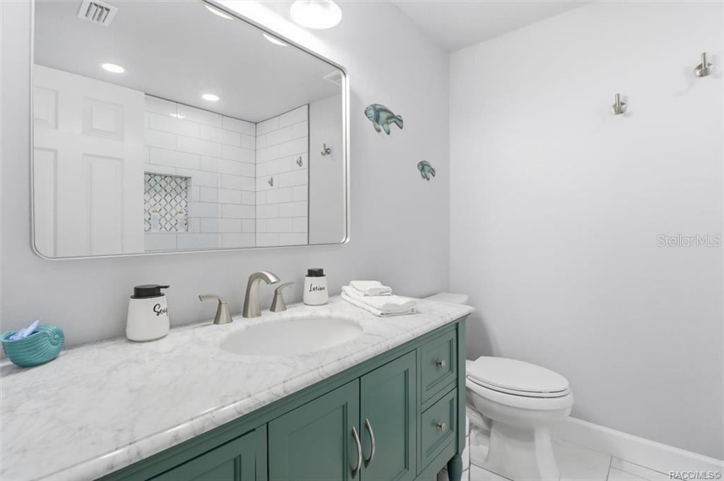 9205 W Harbor Isle Ct Property Photo 36