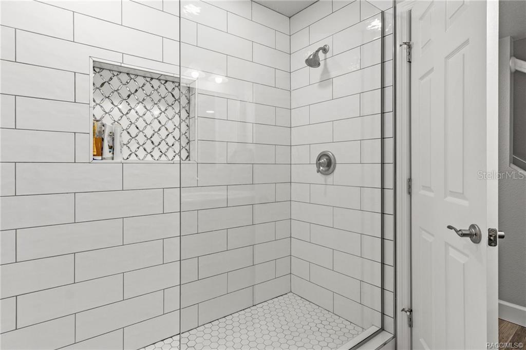 9205 W Harbor Isle Ct Property Photo 37