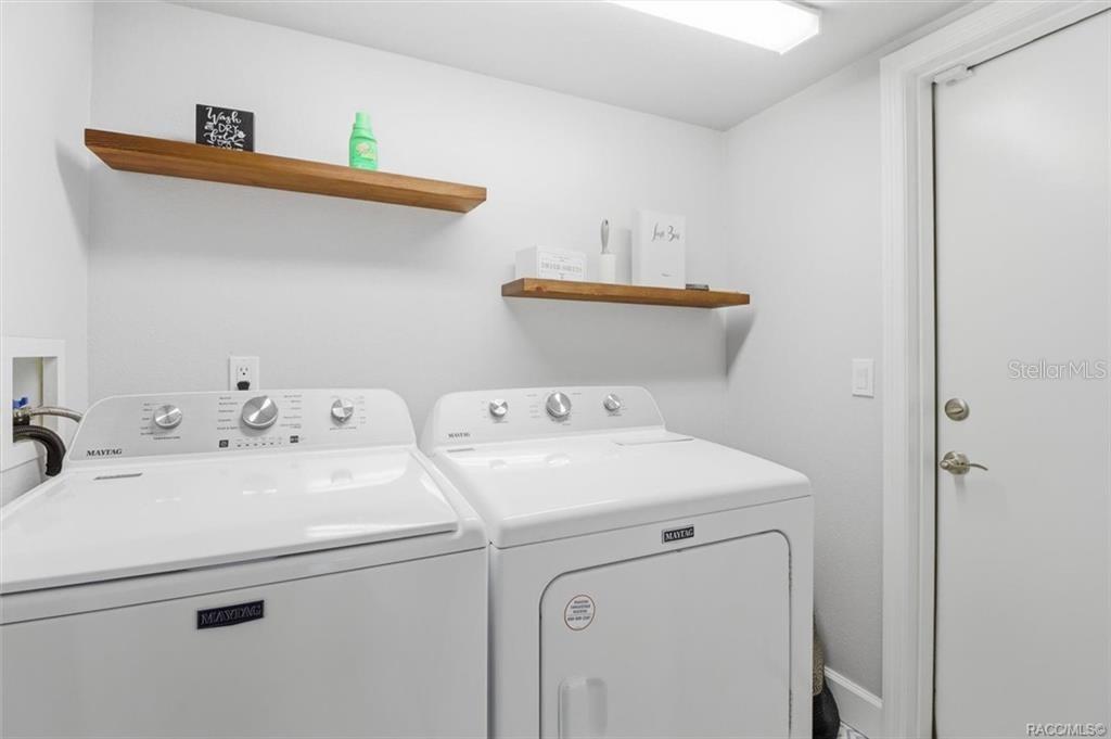 9205 W Harbor Isle Ct Property Photo 38