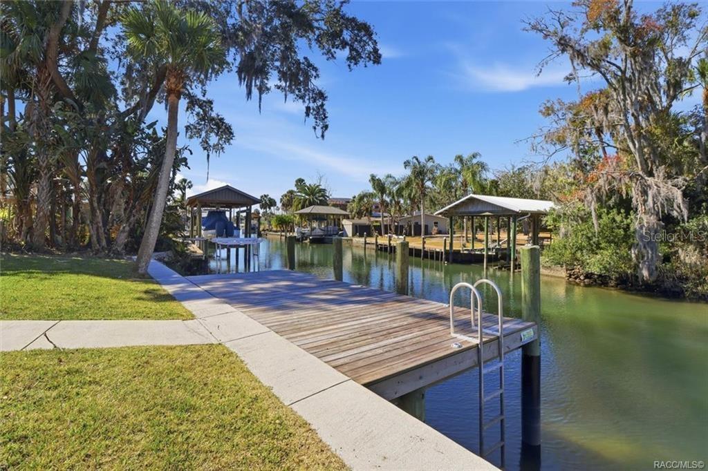 9205 W Harbor Isle Ct Property Photo 48