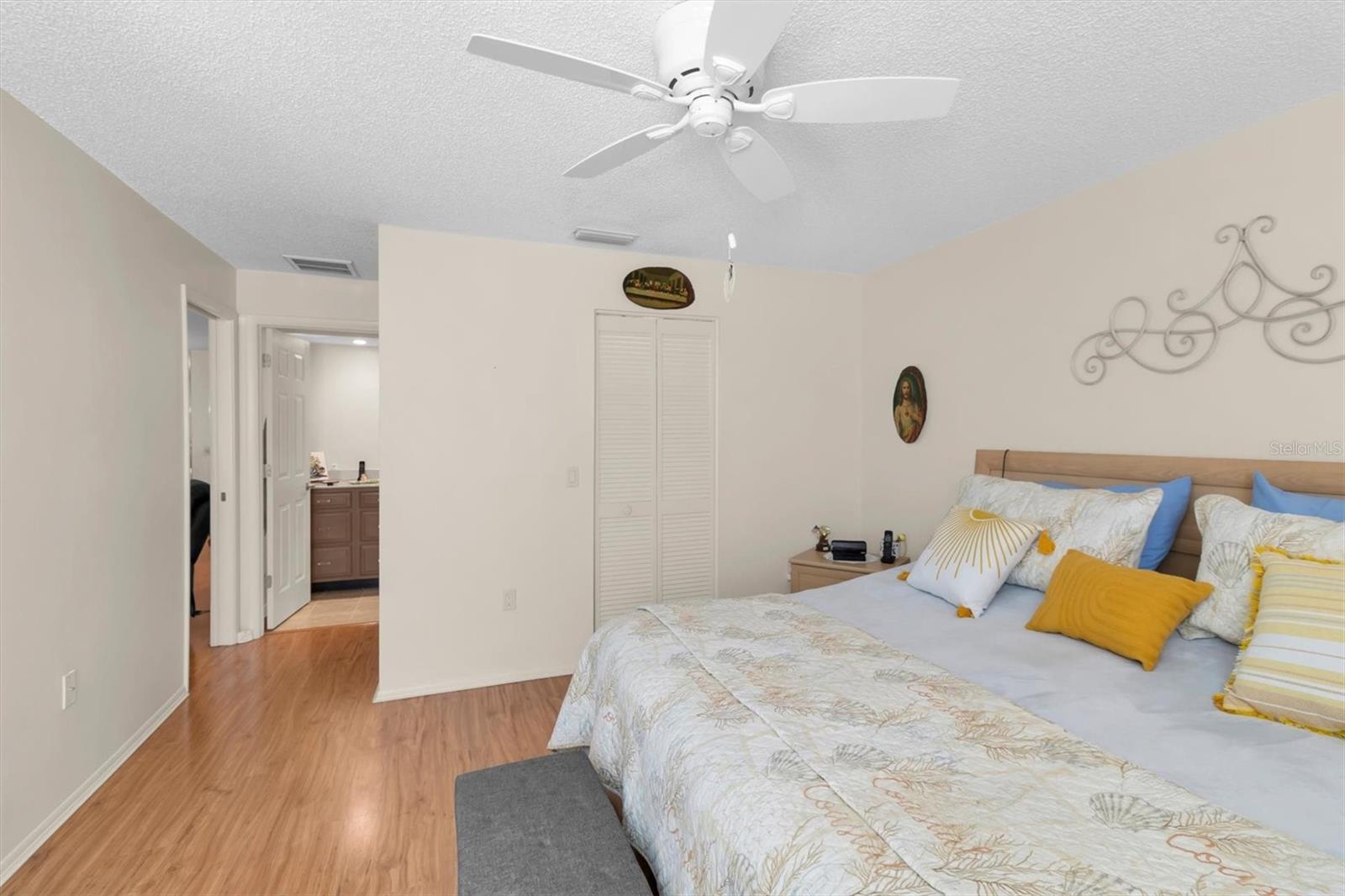 11436 Versailles Ln Property Photo 19
