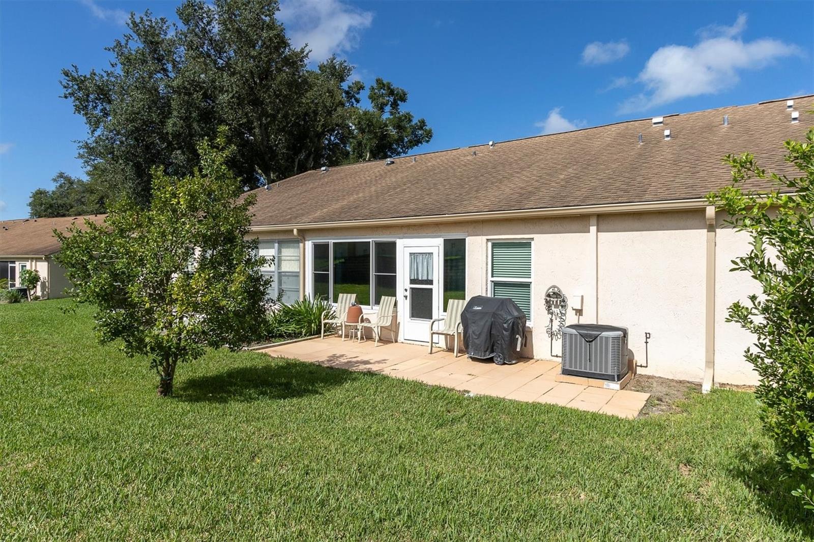 11436 Versailles Ln Property Photo 25