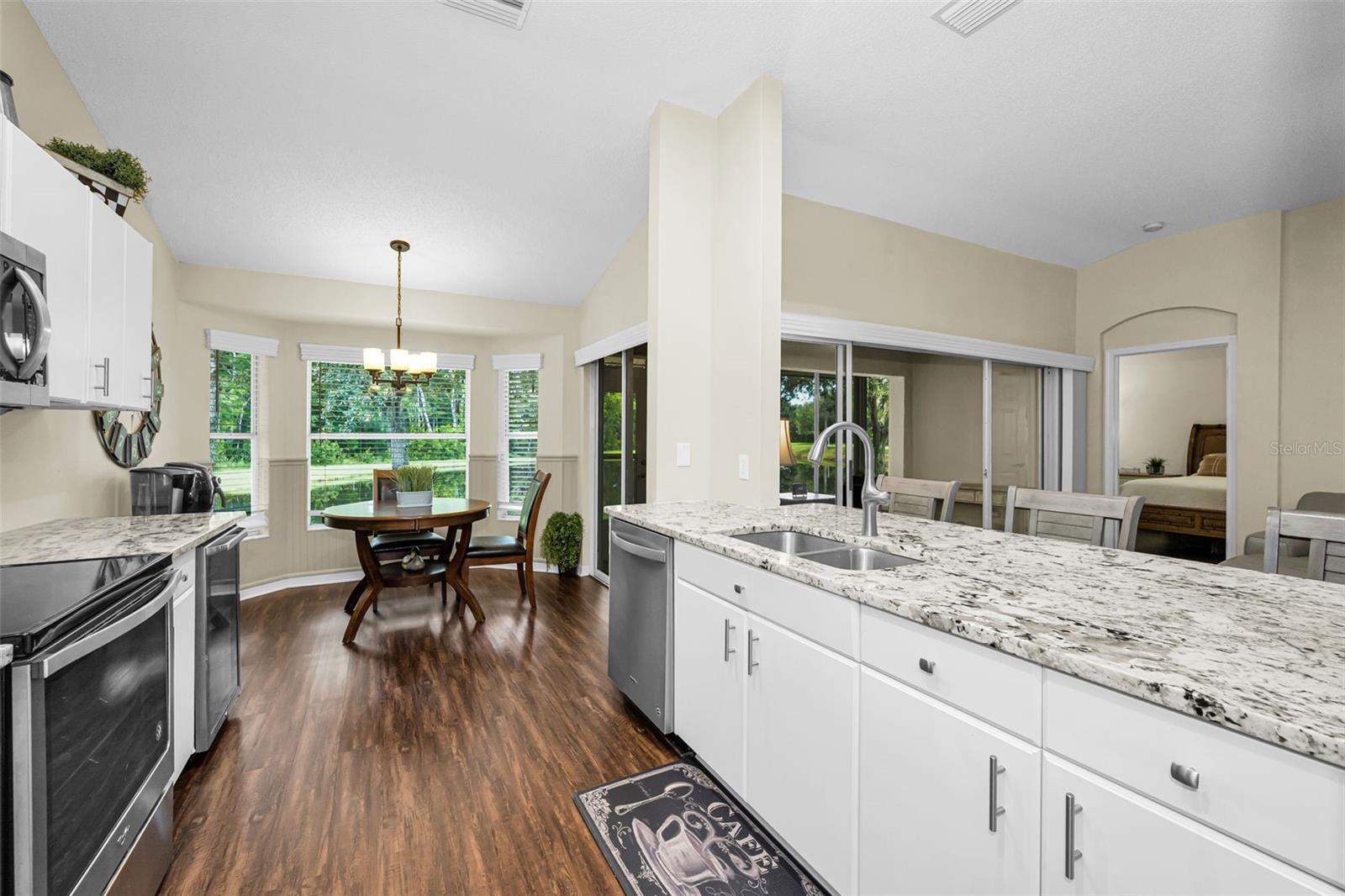 1553 Arlington Oaks Ct Property Photo 16