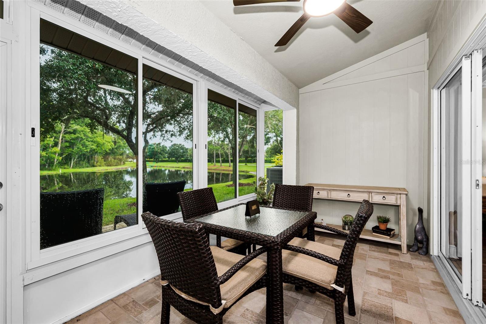 1553 Arlington Oaks Ct Property Photo 23