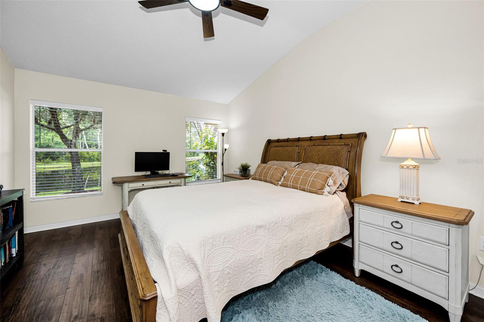 1553 Arlington Oaks Ct Property Photo 24