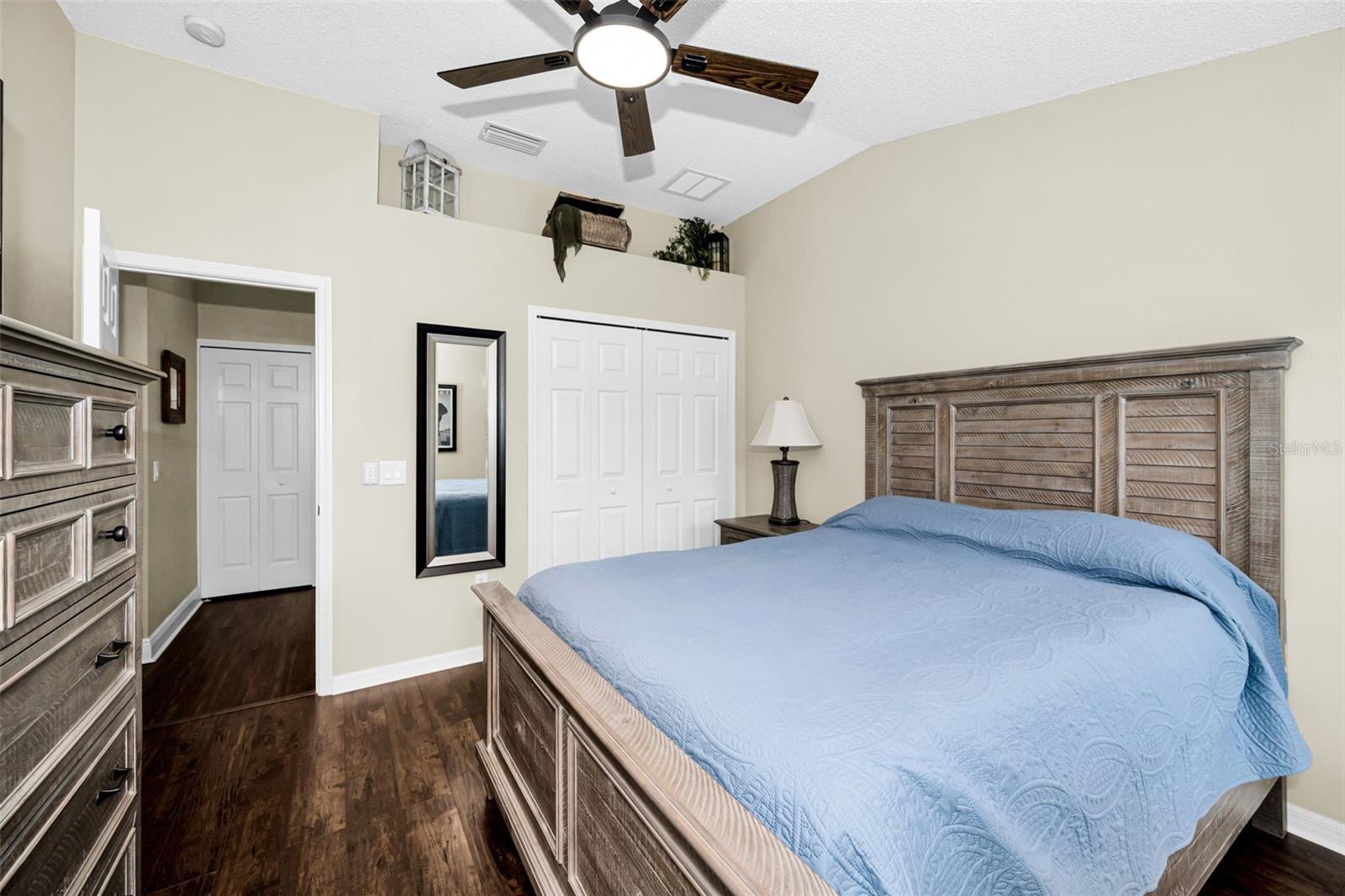 1553 Arlington Oaks Ct Property Photo 30
