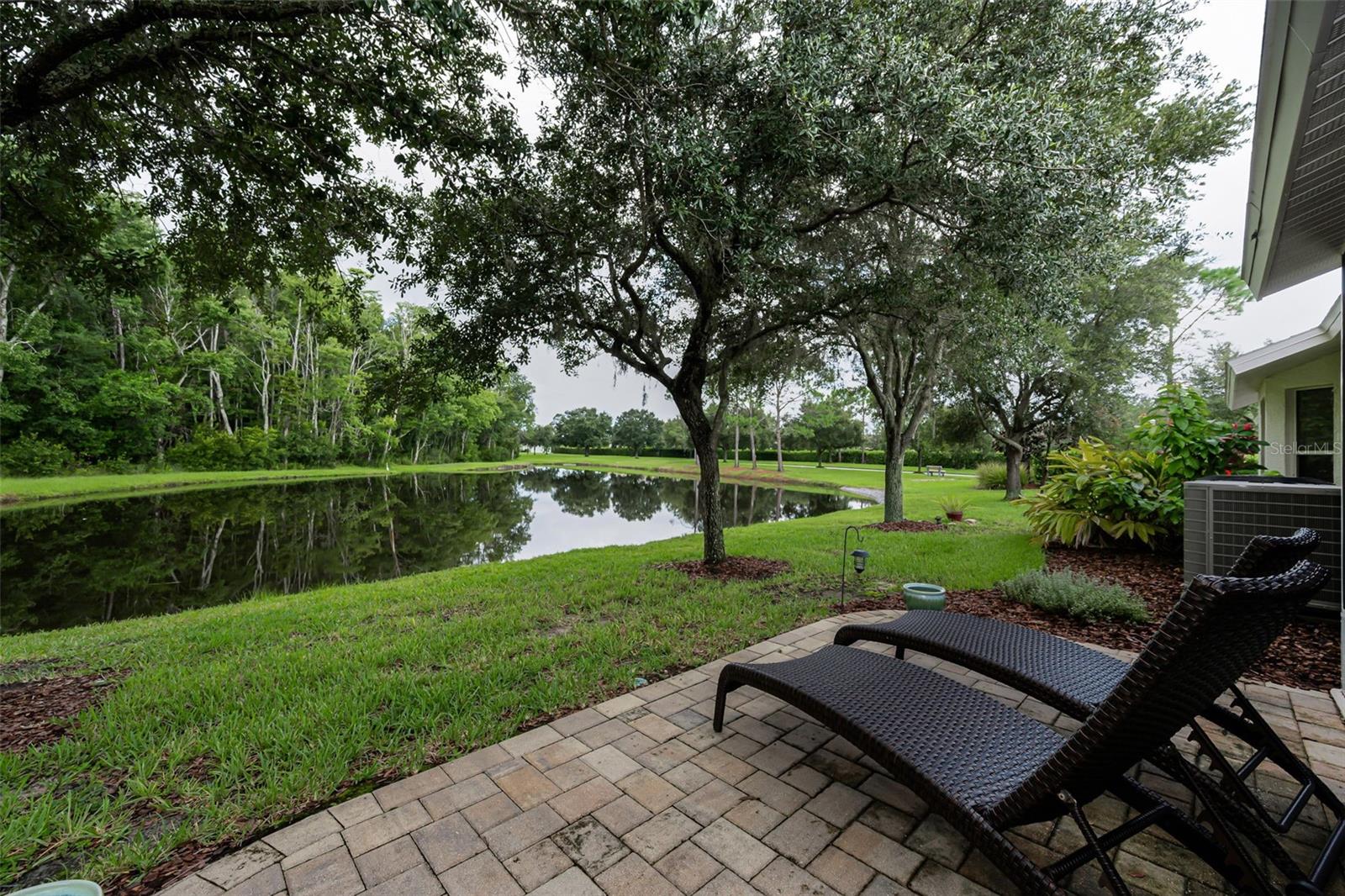 1553 Arlington Oaks Ct Property Photo 34