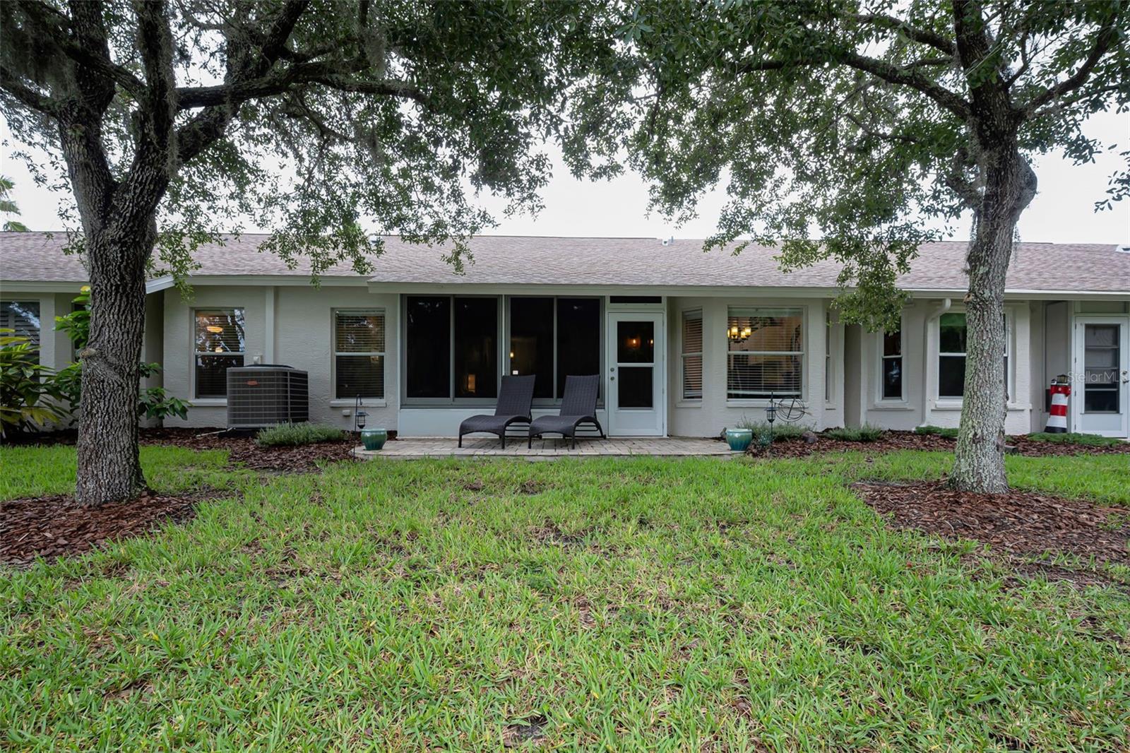 1553 Arlington Oaks Ct Property Photo 45