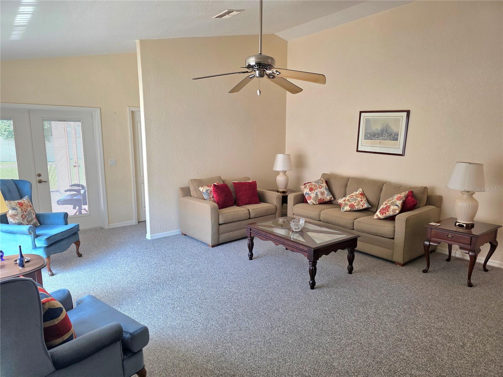 225 Royal Palm Way Property Photo 6