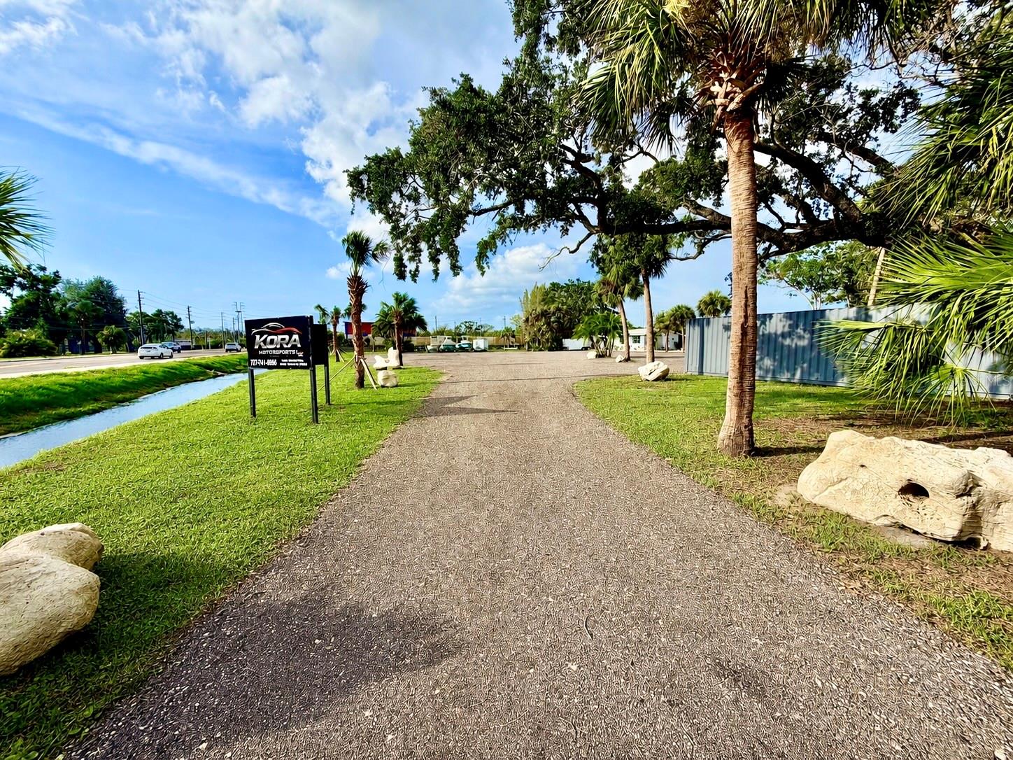1322 N Pinellas Ave Property Photo 10