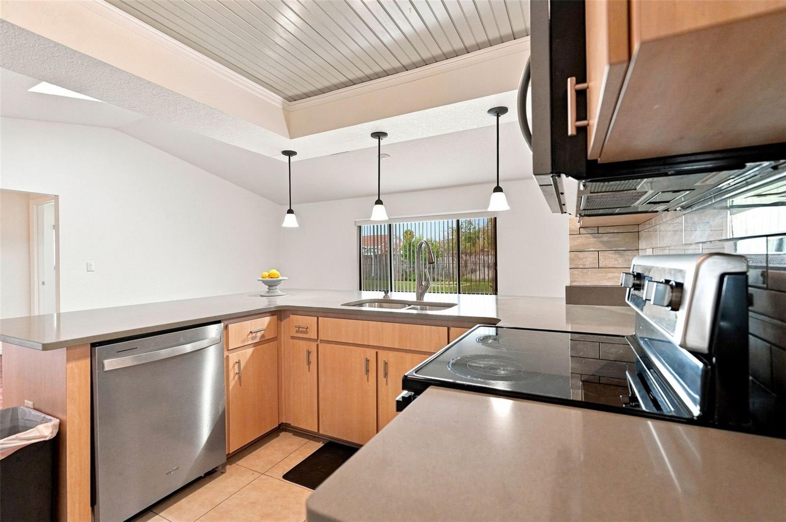 10308 Gifford Dr Property Photo 15