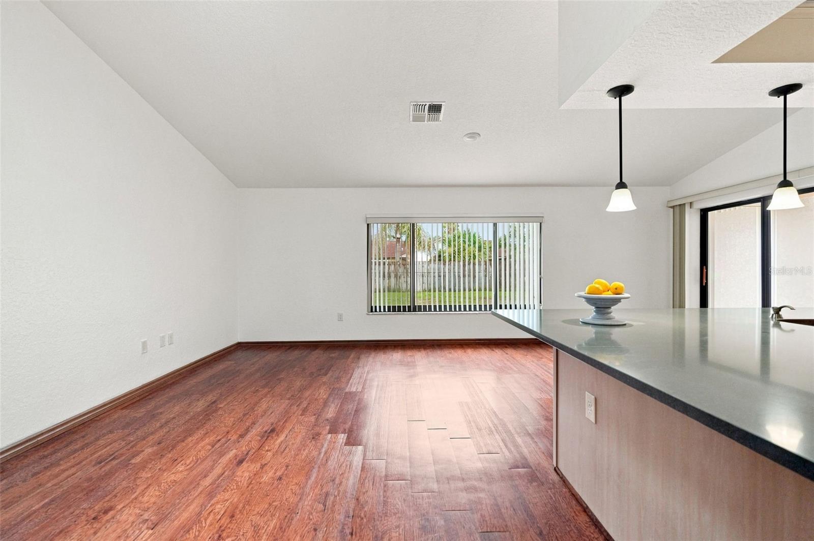 10308 Gifford Dr Property Photo 18